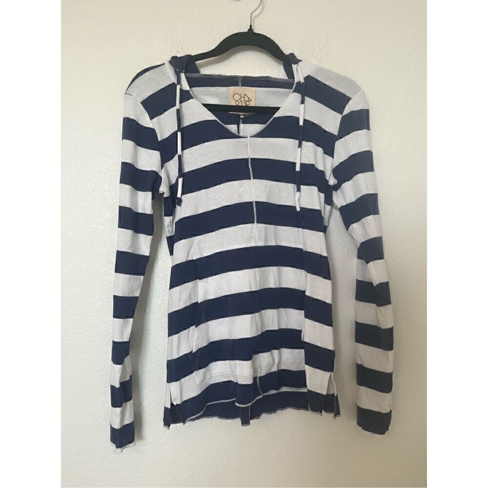 Chaser Long Sleeve V Neck Hoodie TShirt NEW